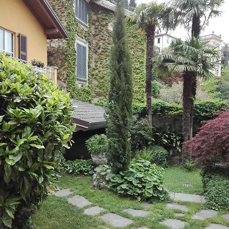 Torretta Konukevi Varenna